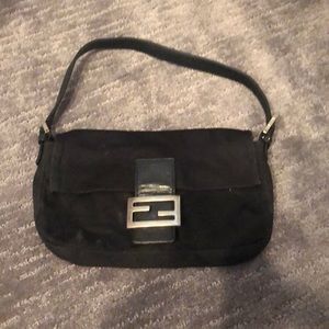 fendi black shoulder bag